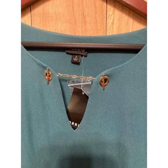 Torrid 2X Blouse NWT Teal Georgette Flowy Chiffon Blouse 3/4 Sleeve Gold Keyhole - Picture 4 of 9